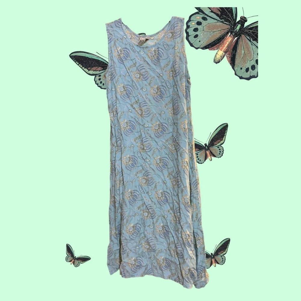 Gorgeous below knee light blue patterned dress